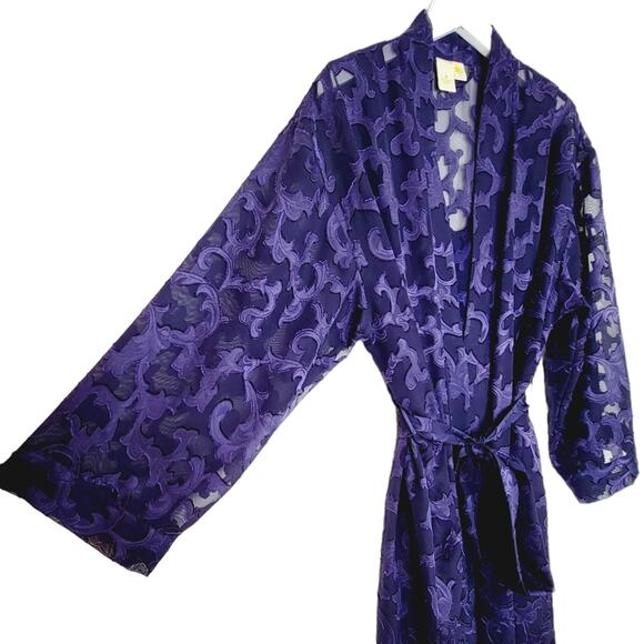 Victoria's Secret Gold Label Purple Sheer Lace Nightgown and Robe - Size S - Picture 7 of 15
